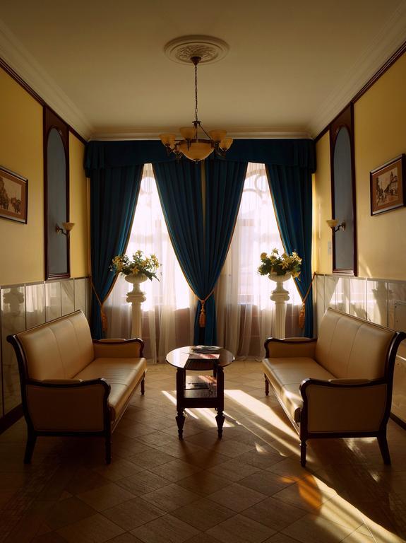 Garni Hotel มินสก์ ภายนอก รูปภาพ