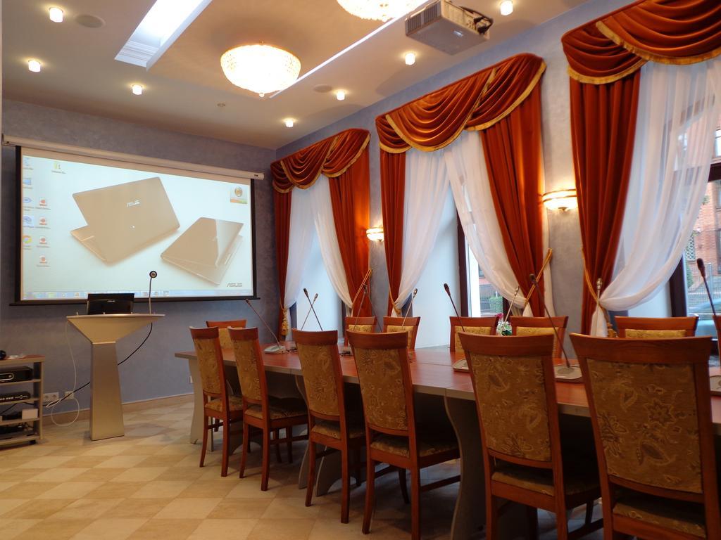Garni Hotel มินสก์ ภายนอก รูปภาพ