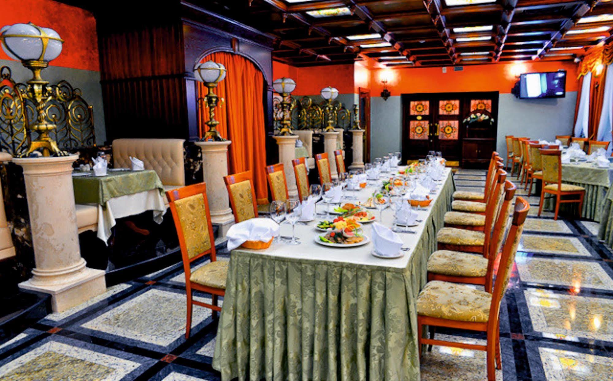 Garni Hotel มินสก์ ภายนอก รูปภาพ