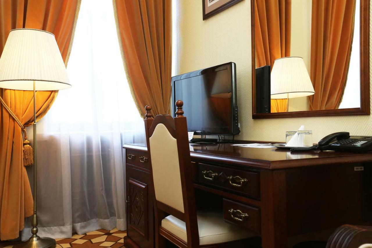 Garni Hotel มินสก์ ภายนอก รูปภาพ